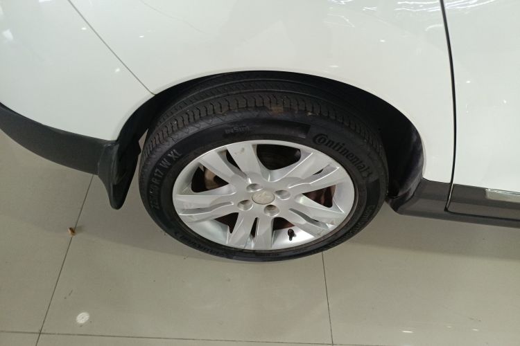 Peugeot 3008 2015 car image #4