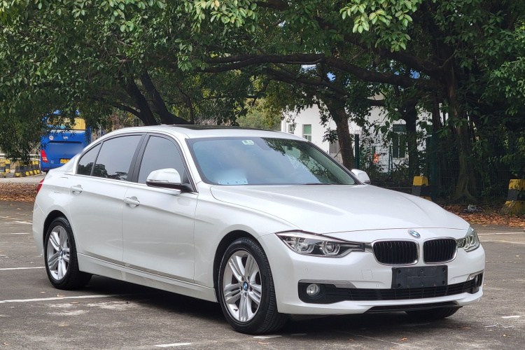 BMW 3 Series 2017 car image #4