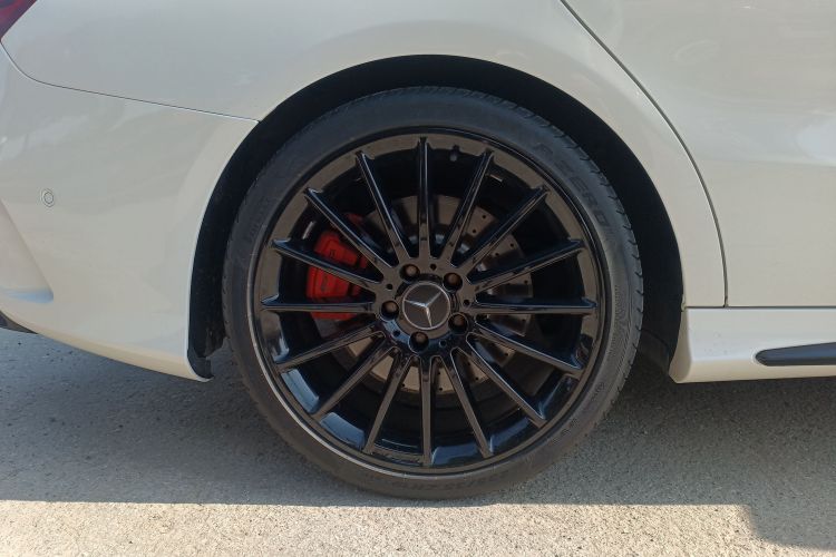 Mercedes-Benz CLA AMG 2018 car image #4