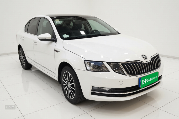 Skoda Octavia 2018 #4 Skoda Octavia 2018 car image #4