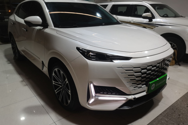 Changan UNI-K iDD 2022 immagine di auto #4