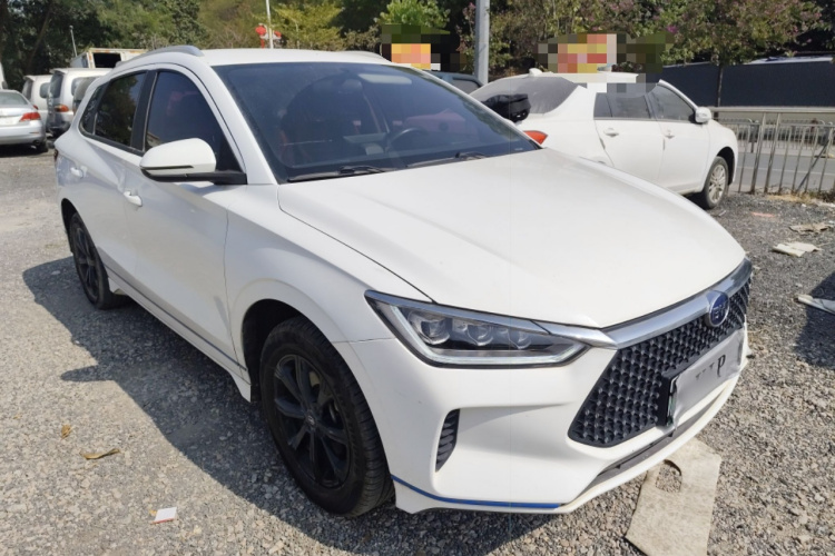 BYD e2 2021 #4 BYD e2 2021 صورة سيارة #4