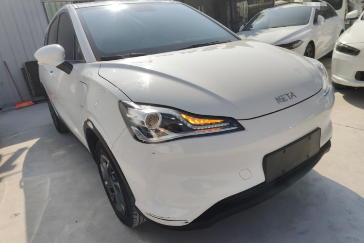 哪吒汽车 哪吒V 2020 汽车图片 #4