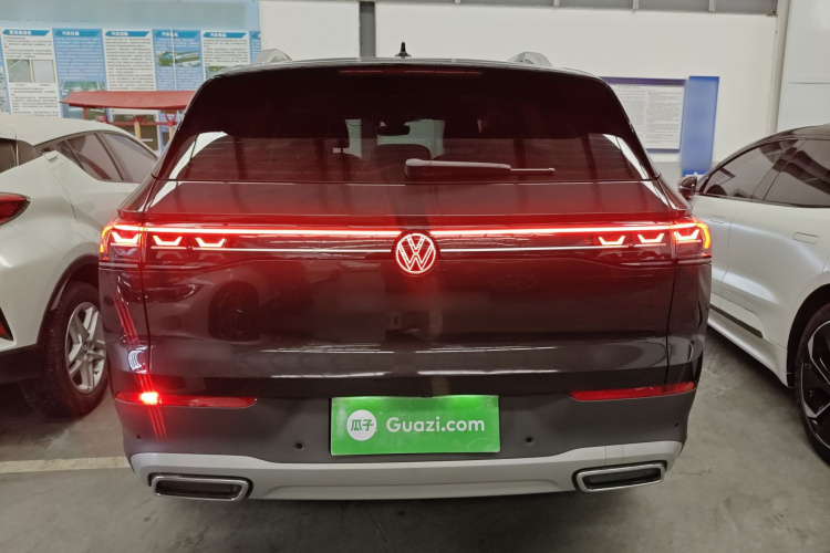 Volkswagen Tavendor 2025 immagine di auto #4