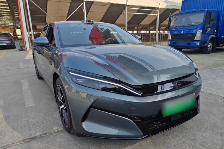 BYD HanL 2025 car image #4