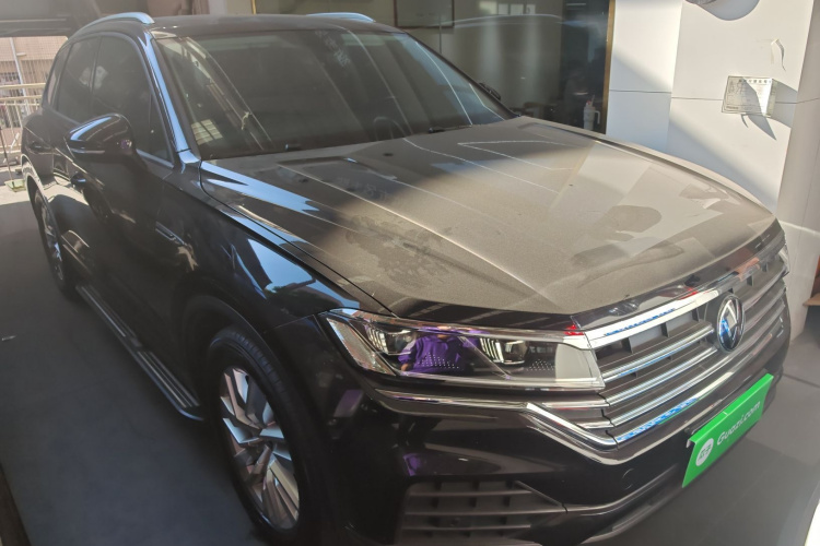 Volkswagen Touareg 2020 car image #4