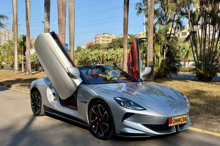 MG Cyberster 2023 #4 MG Cyberster 2023 car image #4