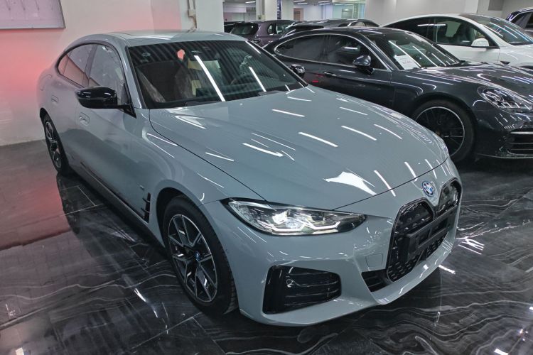 BMW i4 2025 #4 BMW i4 2025 imagen de coche #4