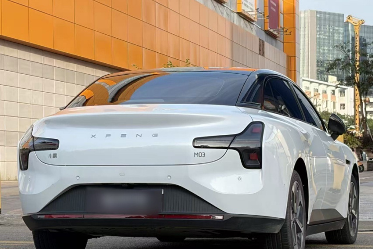 Xpeng MONA M03 2025 car image #4