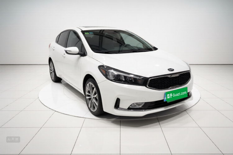 Kia K3 2018 #4 Kia K3 2018 car image #4