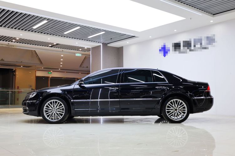 Volkswagen Pheaton 2017 immagine di auto #4