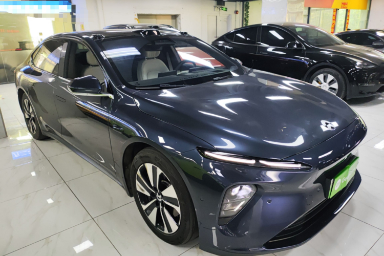 NIO ET7 2023 car image #4