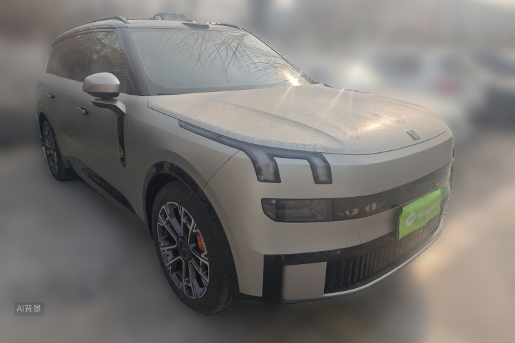 Lynk & Co 900 2025 car image #4