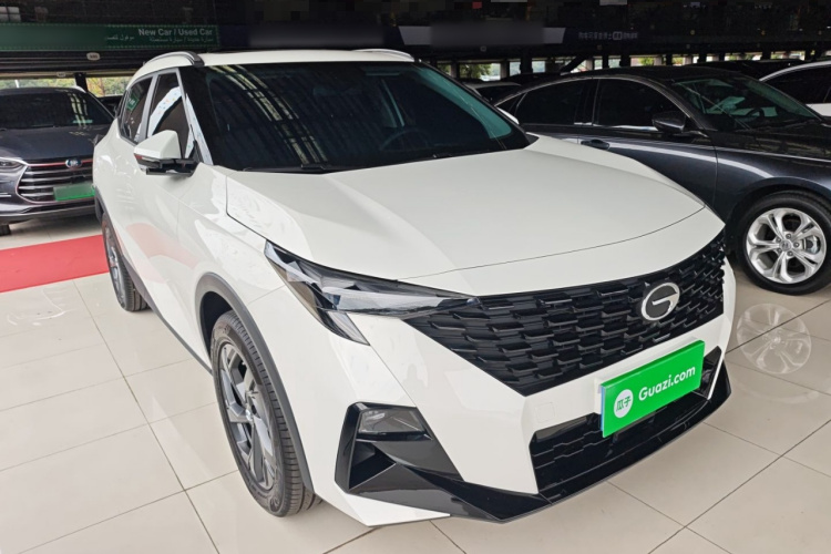 GAC Trumpchi GS3 2025 #4 GAC Trumpchi GS3 2025 car image #4