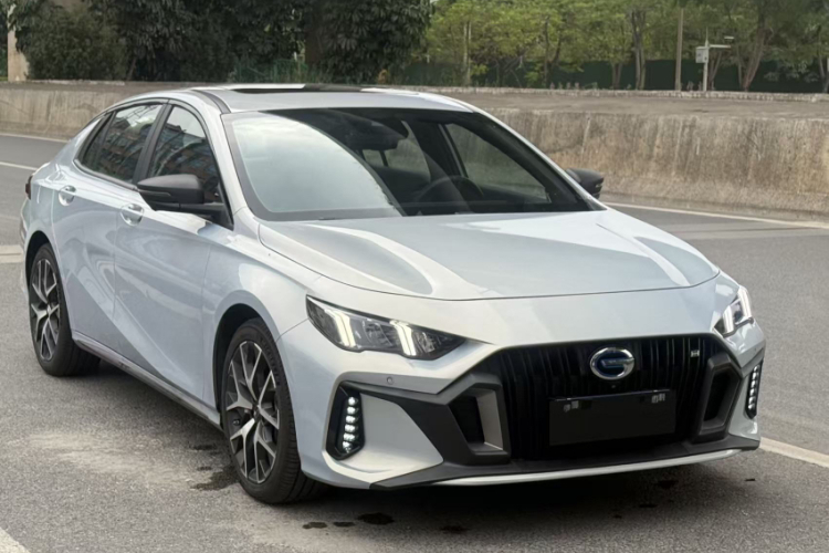 GAC Trumpchi Empow 2023 car image #4