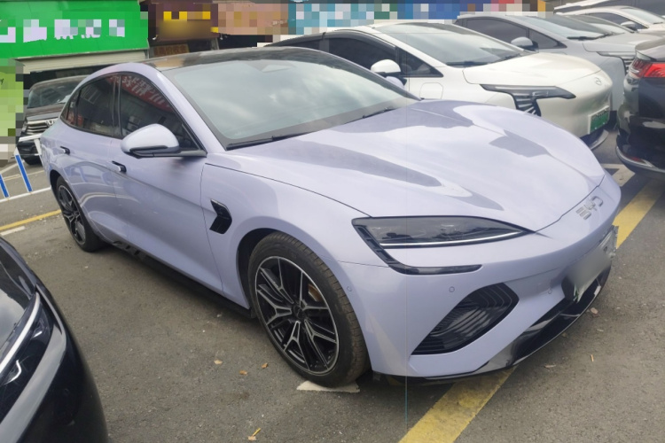 BYD Seal 2025 car image #4