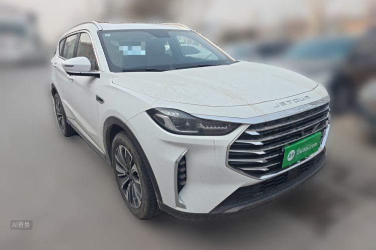 X70 PLUS 2025 car image #4
