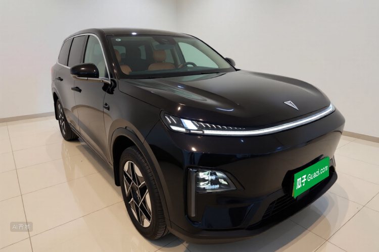 Deepal S09 2025 car image #4