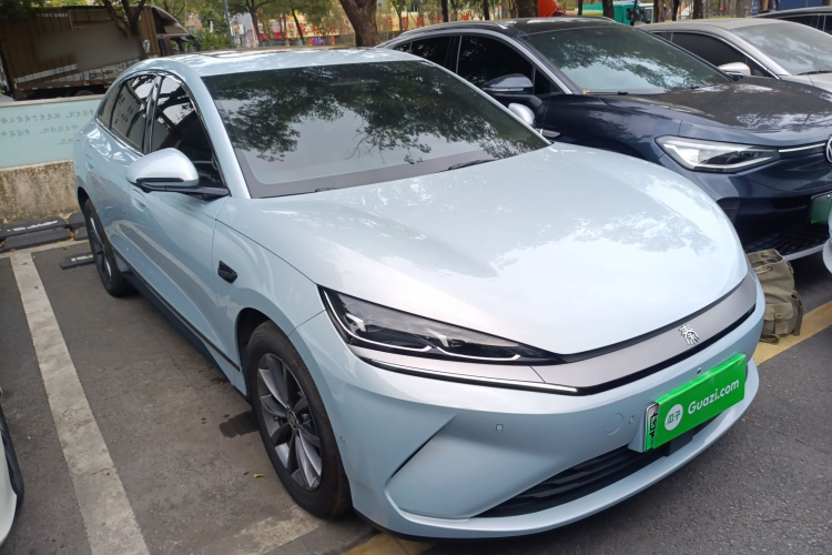 BYD 2025 #4 BYD 2025 car image #4