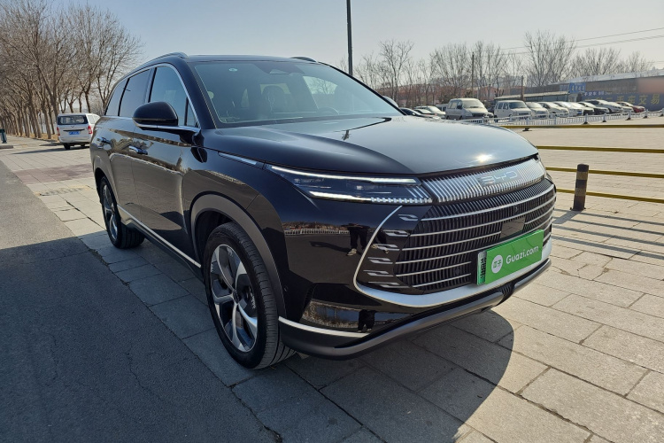 BYD Frigate 07 2023 #4 BYD Frigate 07 2023 car image #4