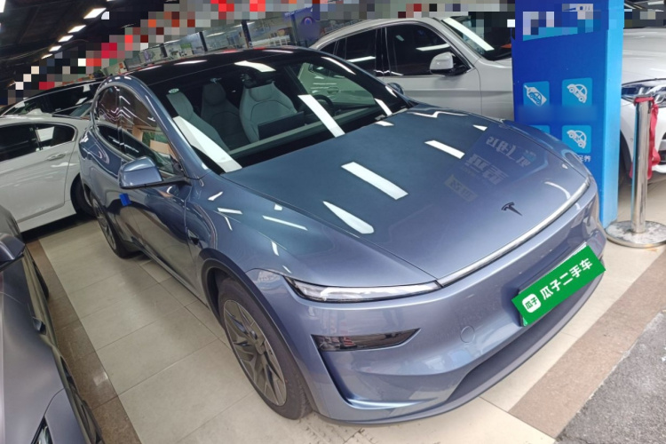 特斯拉 Model Y L 2025 汽车图片 #4