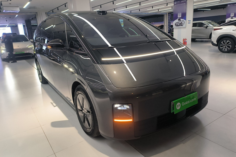 理想汽车 理想MEGA 2025 汽车图片 #4