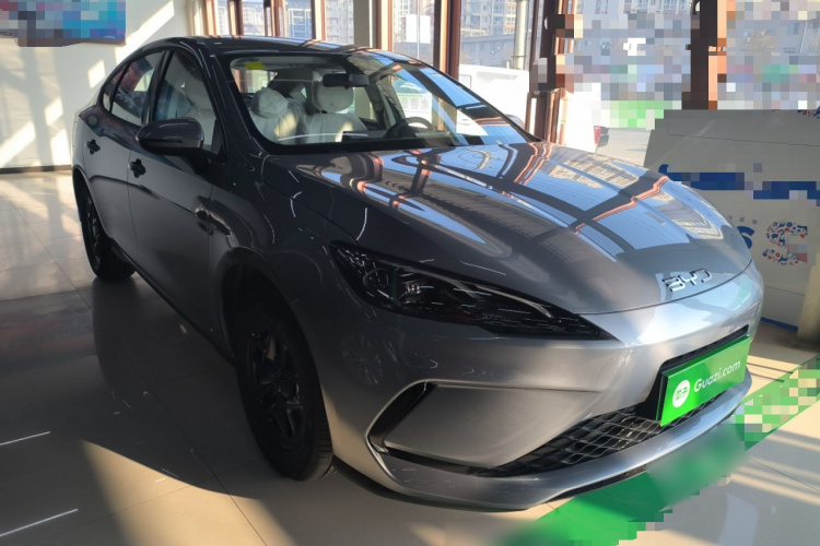 BYD Seal 05 DM-i 2025 car image #4