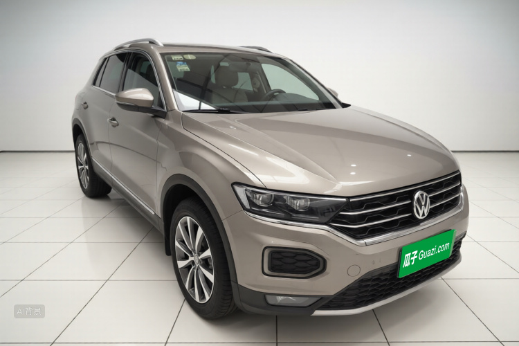 T-Roc 2018 #4 T-Roc 2018 car image #4