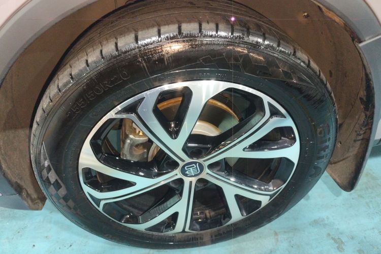 BYD Tang New Energy 2025 car image #4