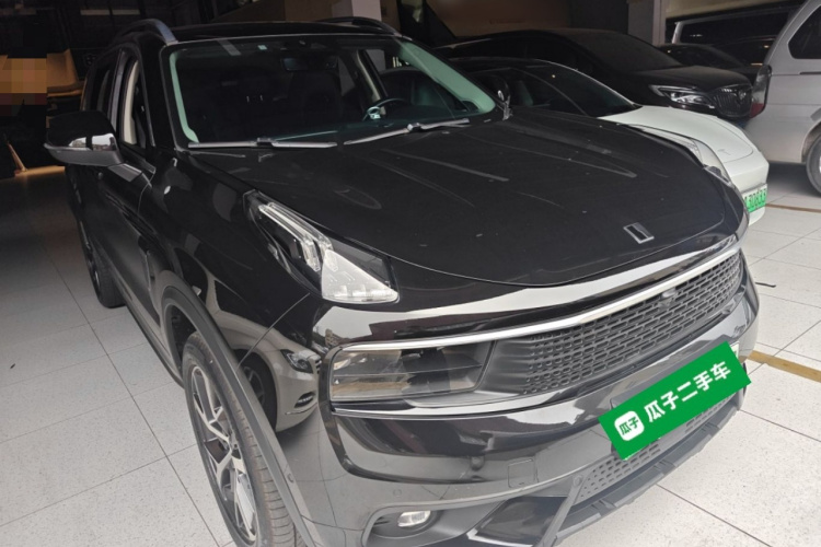 Lynk & Co 01 EM-P 2018 #4 Lynk & Co 01 EM-P 2018 car image #4