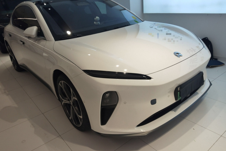 NIO ET5 2023 صورة سيارة #4