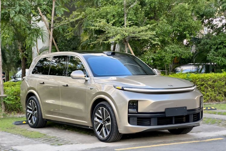 Li L9 2022 imagem de carro #4
