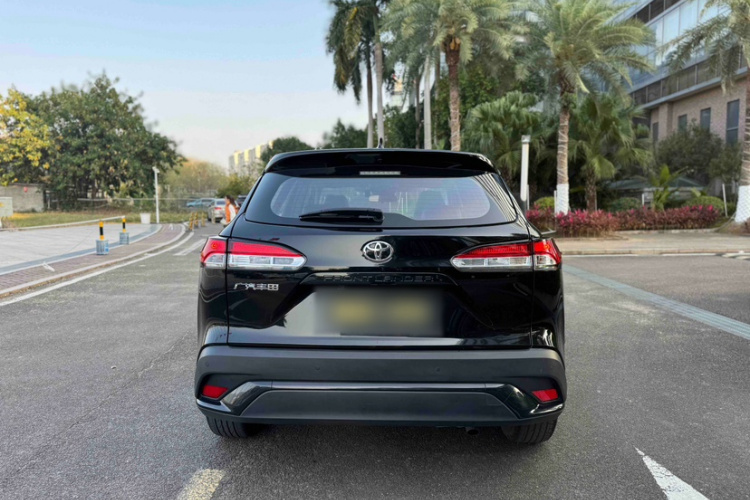 Toyota Frontlander 2023 #4 Toyota Frontlander 2023 immagine di auto #4