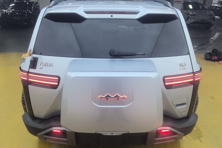 FangChengBao Tiger 3 2025 car image #4