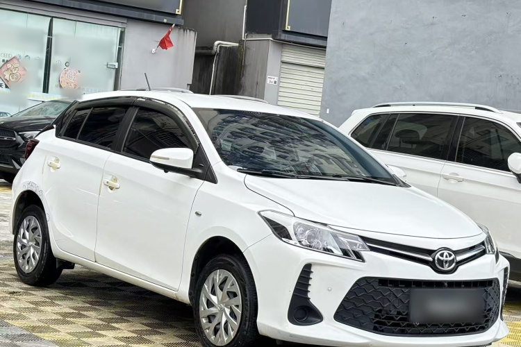 Toyota Vios FS 2022 immagine di auto #4