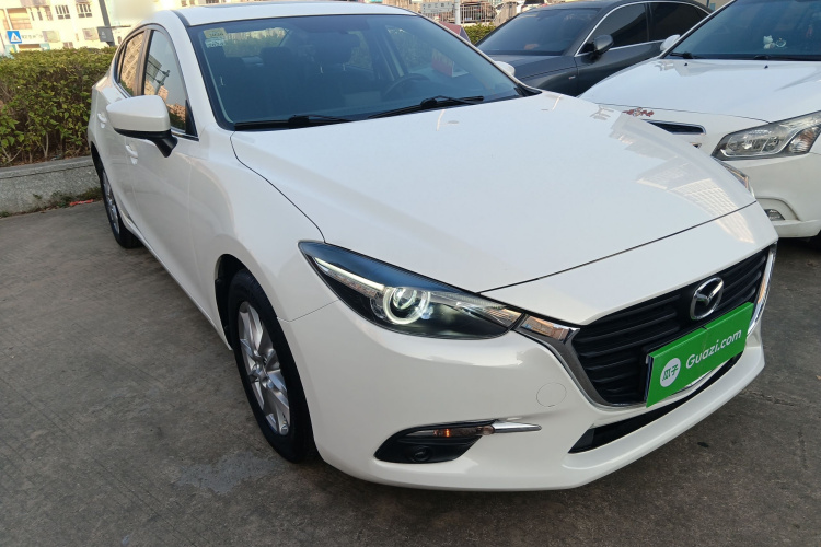 Mazda 3 Axela 2018 imagem de carro #4