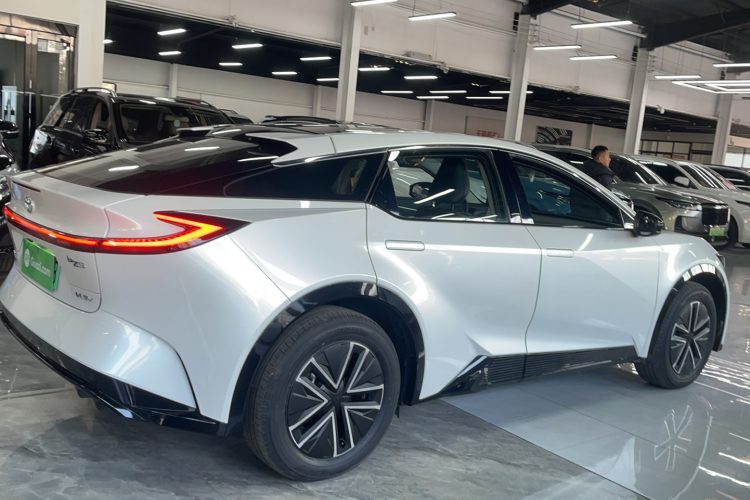 Toyota bZ5 2025 #4 Toyota bZ5 2025 imagem de carro #4