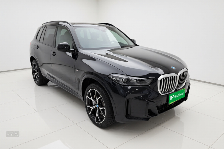 BMW X5 2024 immagine di auto #4