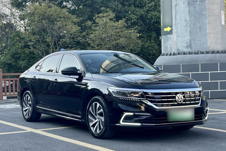 Volkswagen Passat New Energy 2019 #4 Volkswagen Passat New Energy 2019 car image #4