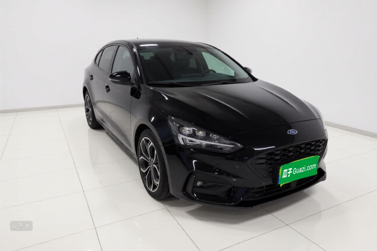 Ford Focus 2019 car image #4