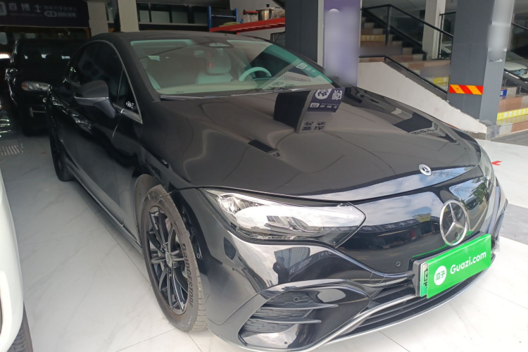 Mercedes-Benz EQE Class 2023 car image #4