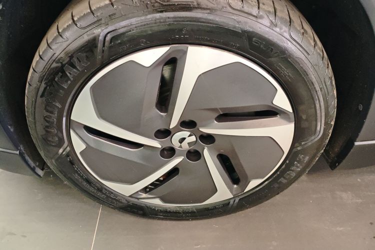 蔚来 蔚来ES6 2023 汽车图片 #4