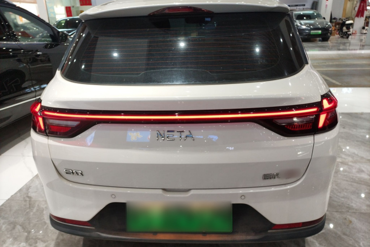 哪吒汽车 哪吒AYA 2023 汽车图片 #4