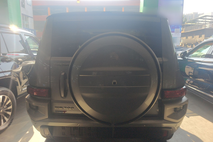 Tank 700 New Energy 2024 #4 Tank 700 New Energy 2024 car image #4