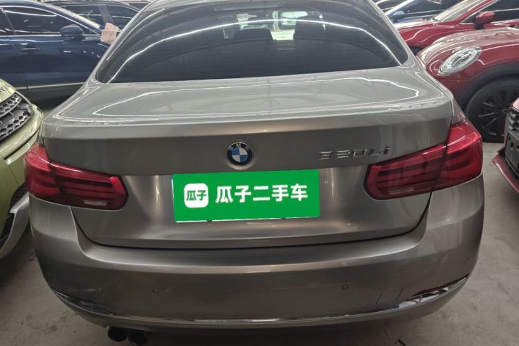 BMW 3 Series 2017 #4 BMW 3 Series 2017 car image #4