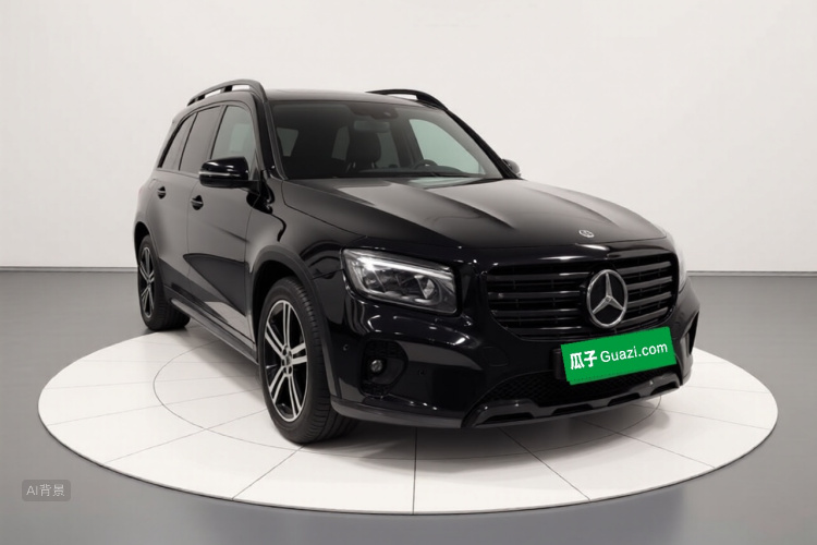 Mercedes-Benz GLB Class 2025 car image #4