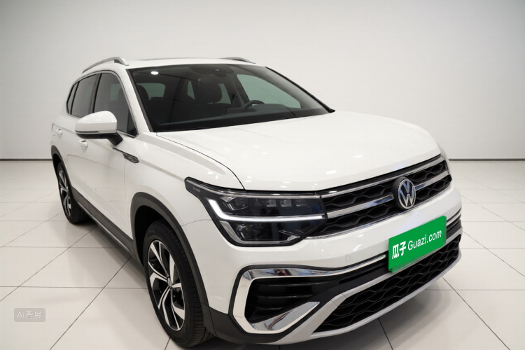 Volkswagen Tharu 2025 car image #4