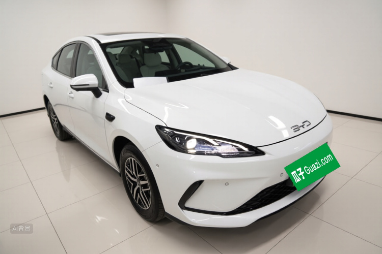 BYD Seal 05 DM-i 2025 car image #4