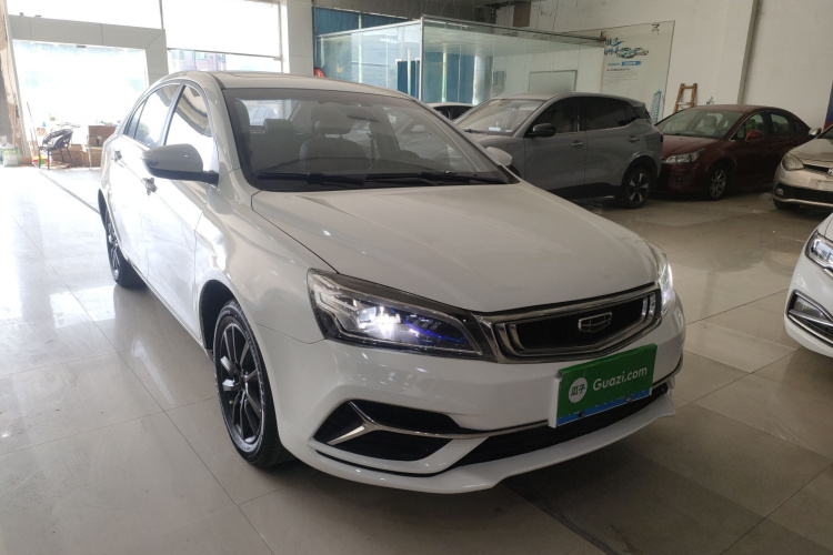 GEELY Emgrand 2019 #4 GEELY Emgrand 2019 car image #4
