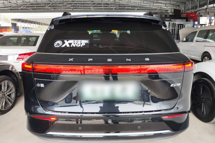 Xpeng G9 2023 #4 Xpeng G9 2023 car image #4